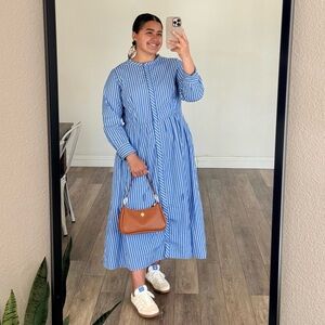 welcome to my closet, my name is makaylah 💐💫